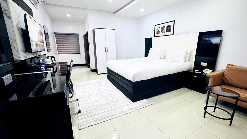 Novatel Hotel